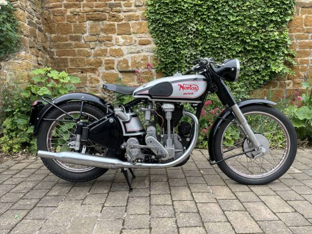 Bild 1/26 von Norton DUMMY (1950)