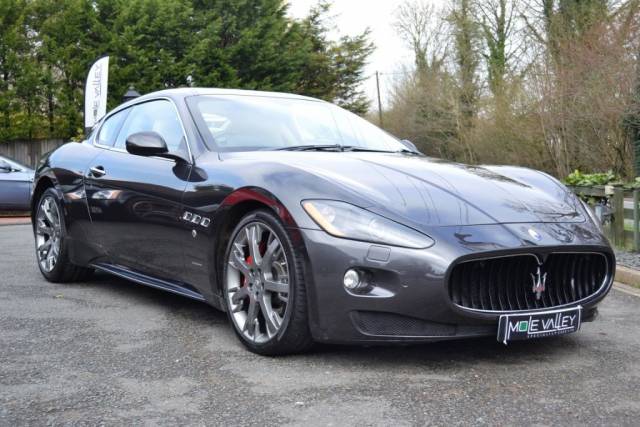 Bild 1/21 von Maserati GranCabrio 4.7 (2010)