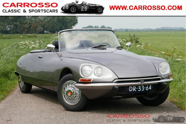 Image 1/44 de Citroën DS 20 Pallas (1970)
