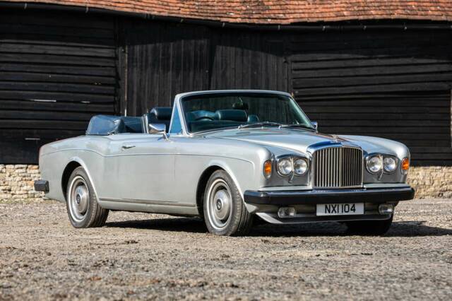 Image 1/35 of Bentley Corniche I (1982)