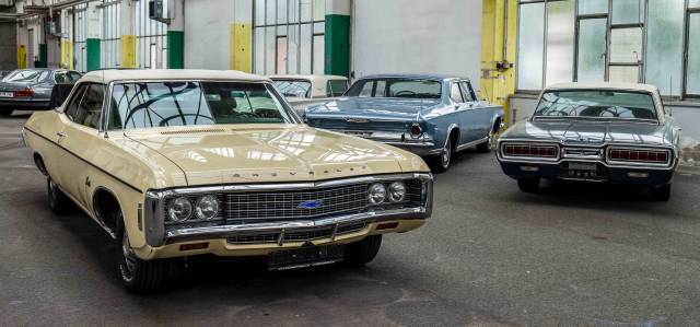 Image 1/25 of Chevrolet Impala Convertible (1969)