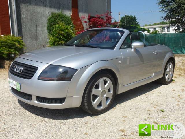 Bild 1/40 von Audi TT 1.8 T (2000)