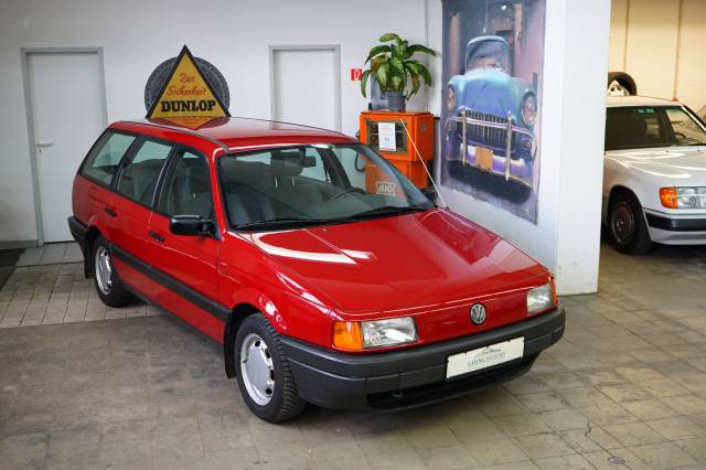 Image 1/32 of Volkswagen Passat Variant 2.0 (1991)
