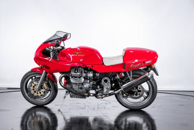 Image 1/48 de Moto Guzzi DUMMY (1996)