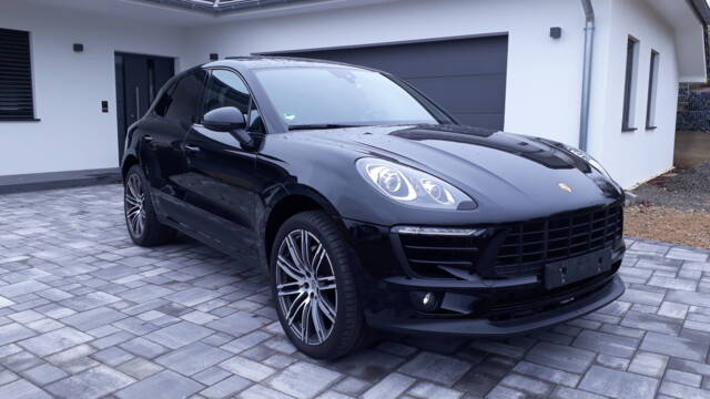 Image 1/13 of Porsche Macan S Diesel (2018)