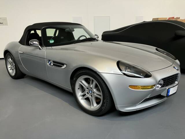 Immagine 1/8 di BMW Z8 (2000)