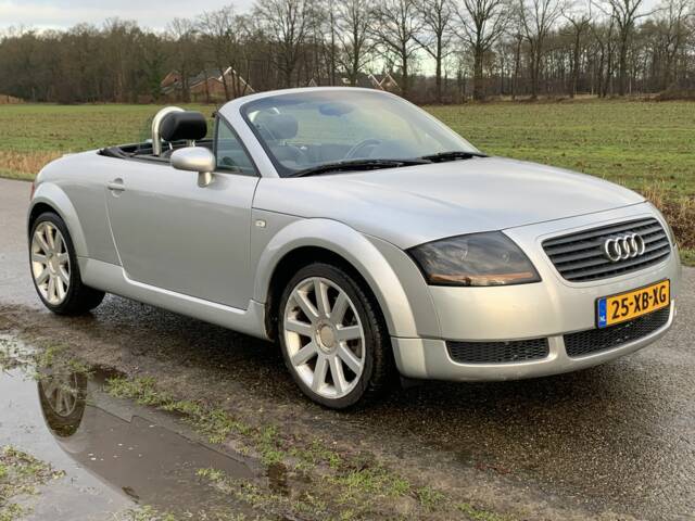 Image 1/8 of Audi TT 1.8 T quattro (2001)