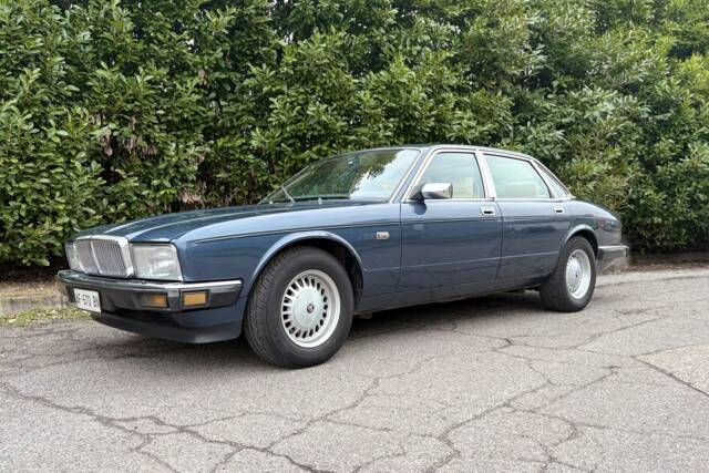 Immagine 1/31 di Jaguar XJ 40 (XJ-R) (1989)