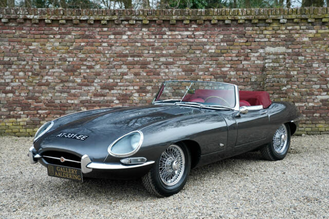 Image 1/50 de Jaguar Type E 3.8 (1961)