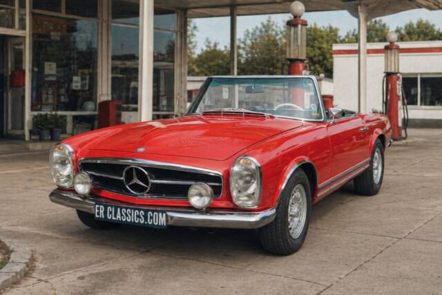 Image 1/8 de Mercedes-Benz 280 SL (1968)