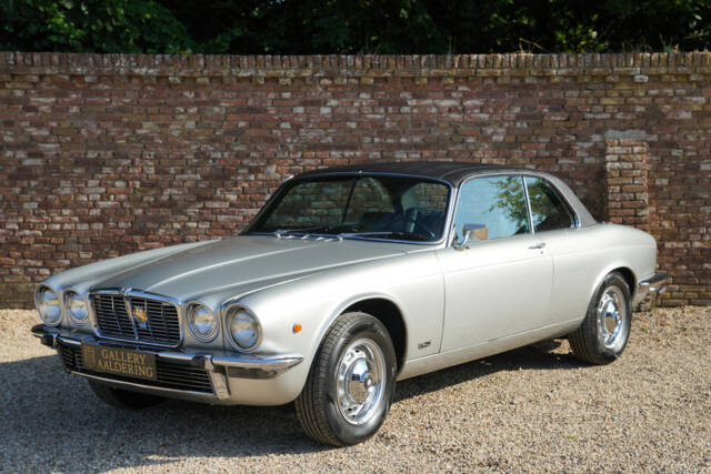 Afbeelding 1/50 van Jaguar XJ 6 C 4.2 (1975)