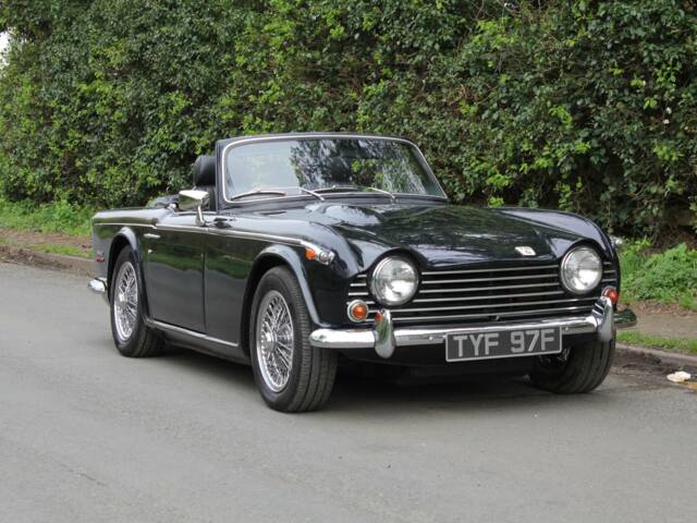 Image 1/18 of Triumph TR 5 PI (1968)