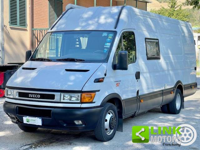 Immagine 1/20 di Iveco Daily II 2.8 tdi (2000)
