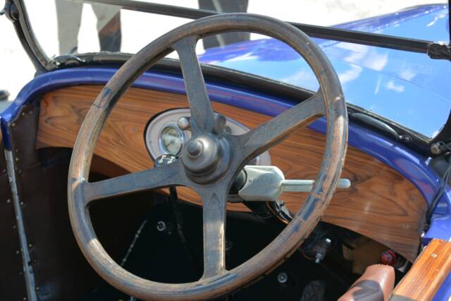 Image 1/6 of Chrysler Series 70 (1927)