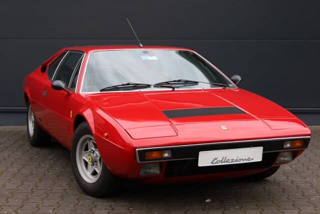 Image 1/25 of Ferrari Dino 308 GT4 (1975)