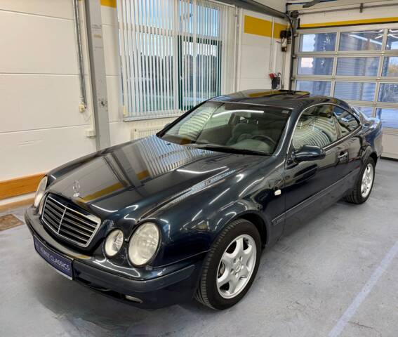 Afbeelding 1/16 van Mercedes-Benz CLK 430 (1999)