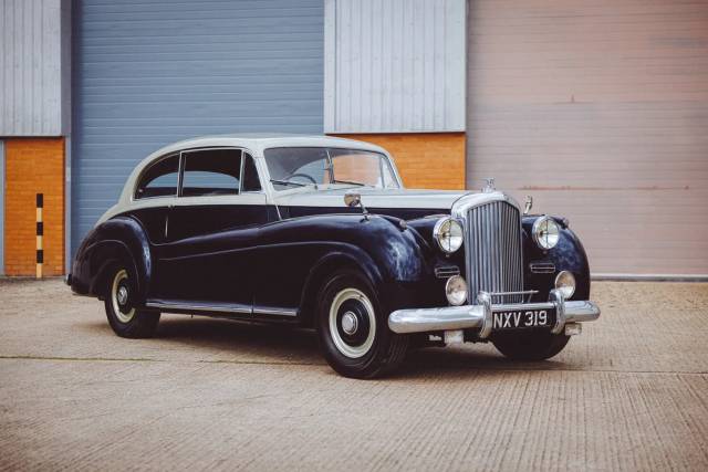 Bild 1/8 von Bentley R-Type James Young (1952)