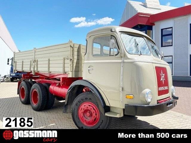 Image 1/15 of Henschel HS 20 (1963)