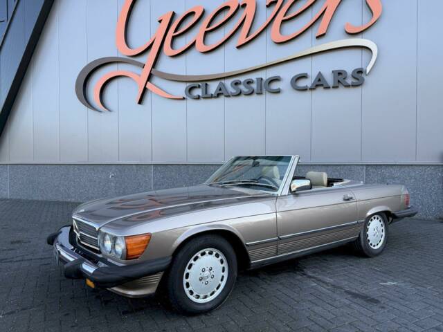 Image 1/36 de Mercedes-Benz 560 SL (1988)