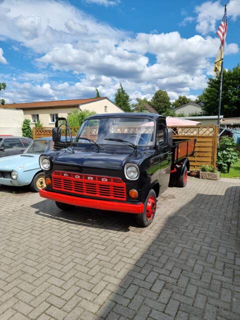 Afbeelding 1/4 van Ford Transit (1970)
