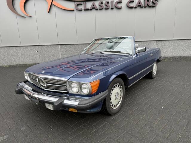 Image 1/46 of Mercedes-Benz 560 SL (1986)