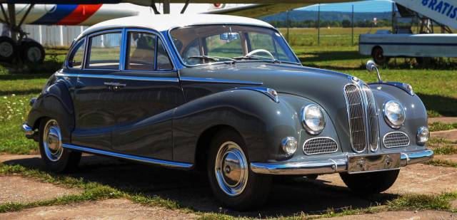 Bild 1/50 von BMW 2,6 Luxus (1960)