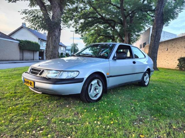 Bild 1/9 von Saab 900 Turbo (1997)