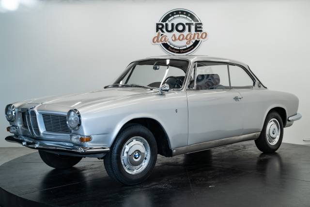 Image 1/33 of BMW 3200 CS (1965)