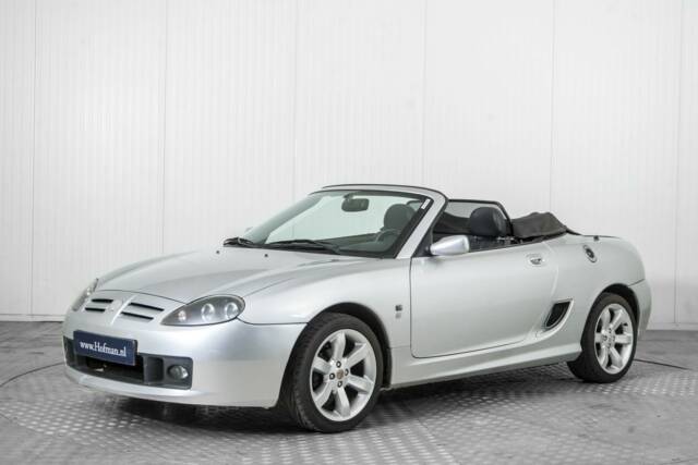 Bild 1/50 von MG TF 135 (2004)