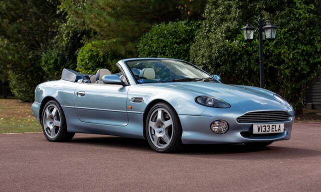 Image 1/46 de Aston Martin DB 7 Vantage Volante (2000)