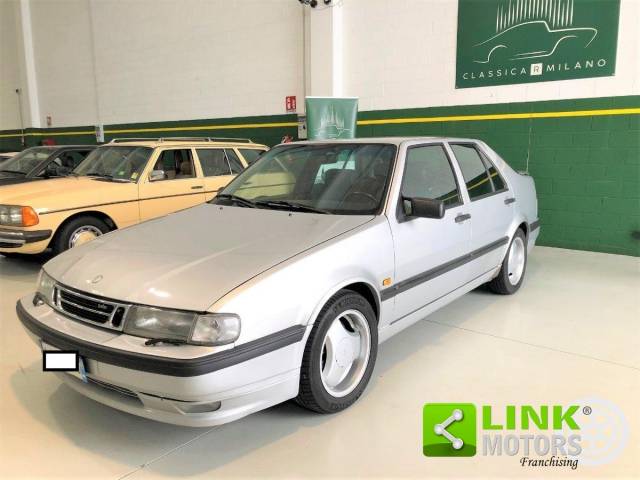 Image 1/20 de Saab 9000 CS Turbo Aero (1996)