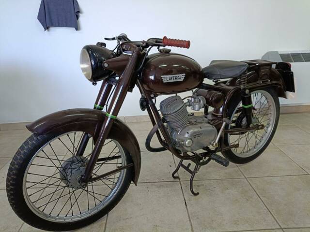 Image 1/32 of Laverda 75 Sport (1954)