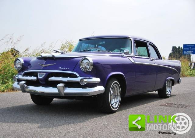 Image 1/16 de Dodge Coronet 277 Coupé (1956)