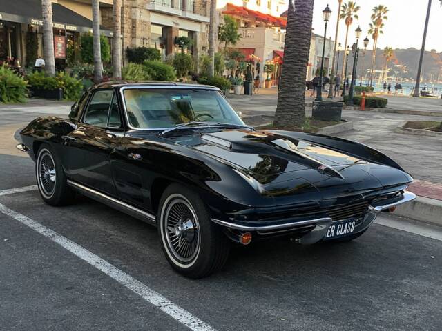 Image 1/8 de Chevrolet Corvette Sting Ray (1964)