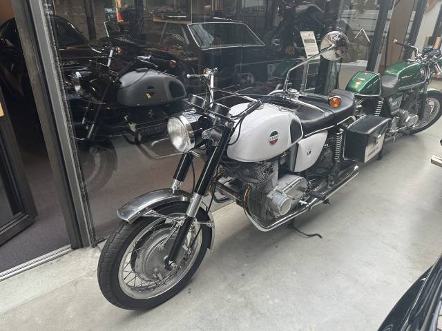 Immagine 1/13 di Laverda 750 GT I (1972)