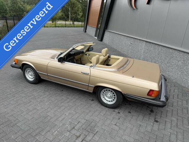 Bild 1/50 von Mercedes-Benz 380 SL (1983)