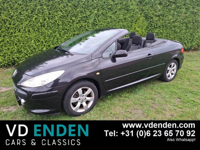 Bild 1/23 von Peugeot 307 CC 2.0i (2005)
