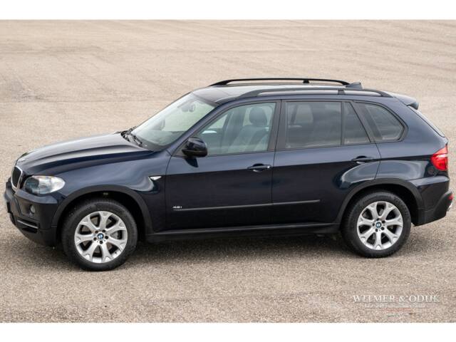 Bild 1/34 von BMW X5 xDrive48i (2006)
