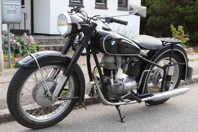 Bild 1/7 von BMW DUMMY (1955)