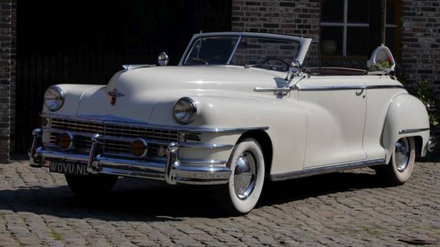 Image 1/13 of Chrysler New Yorker (1948)