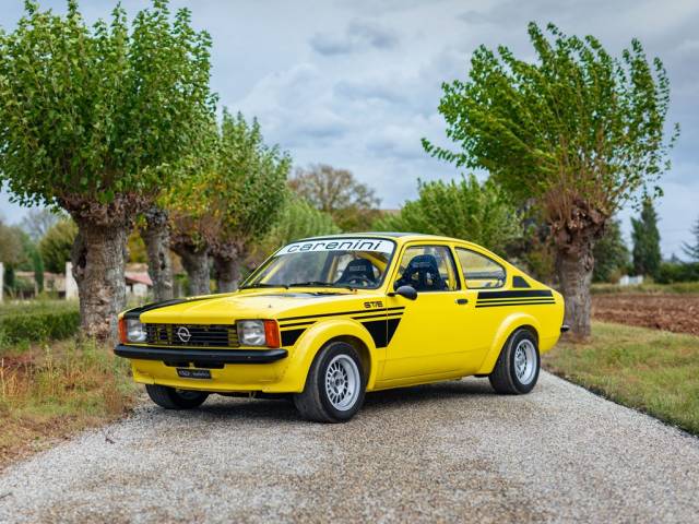 Immagine 1/50 di Opel Kadett 2,0 EH GT&#x2F;E (1979)