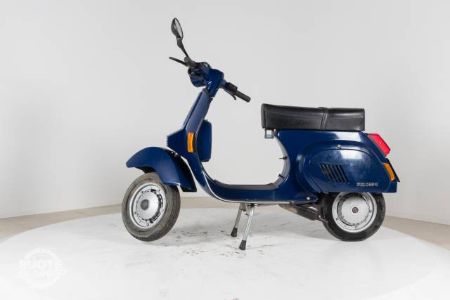 Image 1/8 of Piaggio DUMMY (1984)