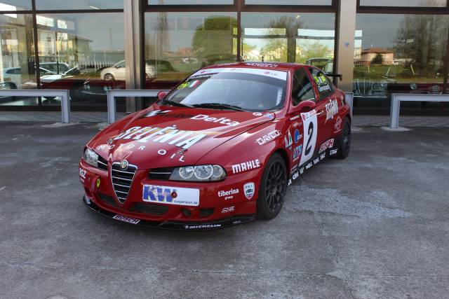 Immagine 1/24 di Alfa Romeo 156 WTCC (2004)