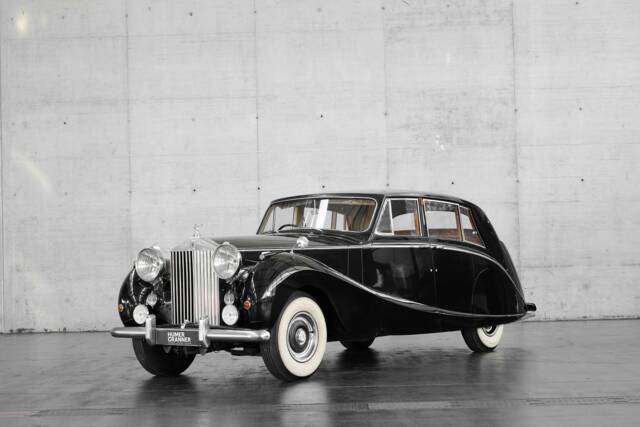 Image 1/50 of Rolls-Royce Silver Wraith (1954)