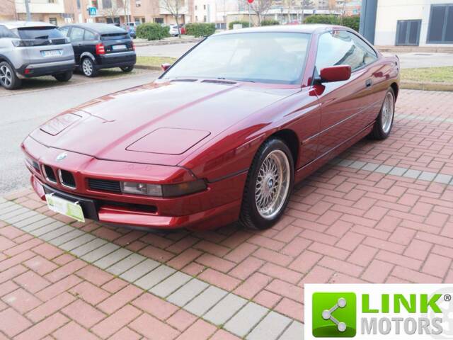 Immagine 1/10 di BMW 850i (1991)