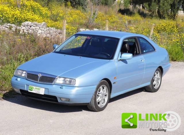 Bild 1/21 von Lancia Kappa Coupé 2.0 20V Turbo (1999)