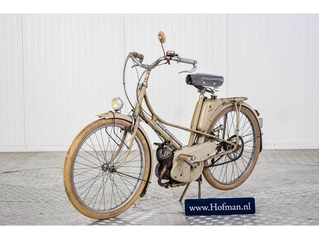 Image 1/43 de Motobécane Mobylette 125 (1956)