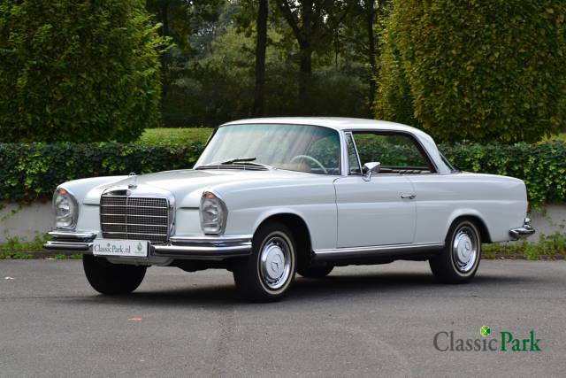 Bild 1/50 von Mercedes-Benz 280 SE (1973)