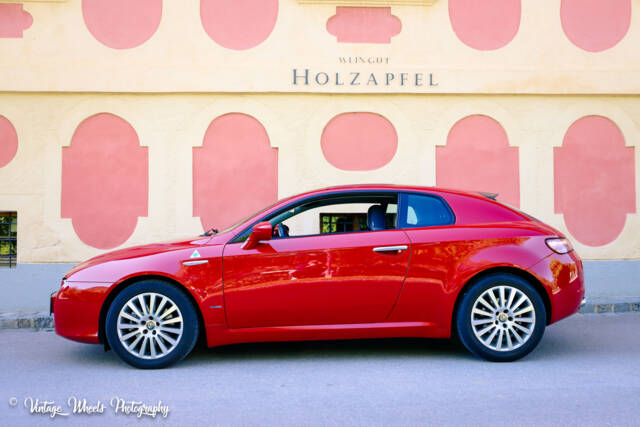 Image 1/18 of Alfa Romeo Brera 2.2 JTS (2006)