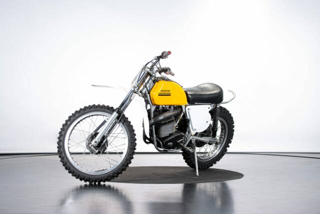 Image 1/14 of KTM 250 MC/GS (1973)